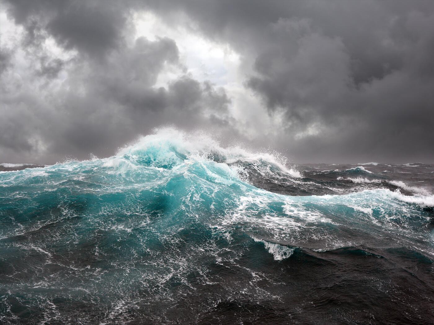 An image of waves on the sea